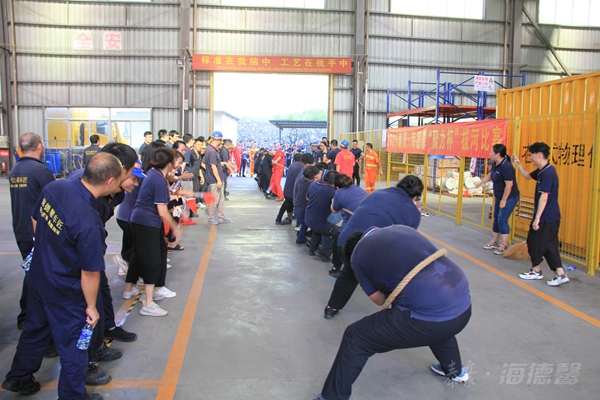 泰豪·海德馨2021年“聚力杯”拔河比赛04_副本.jpg