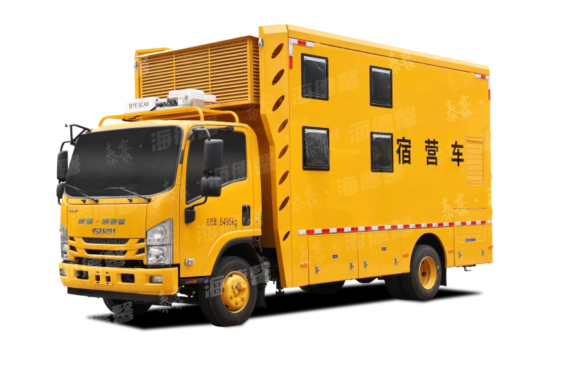 小型宿营车